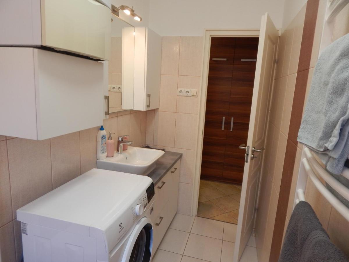 Boros Apartman Kőszeg Buitenkant foto